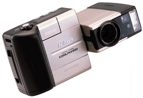 Nikon CoolPix 900 Digital Camera